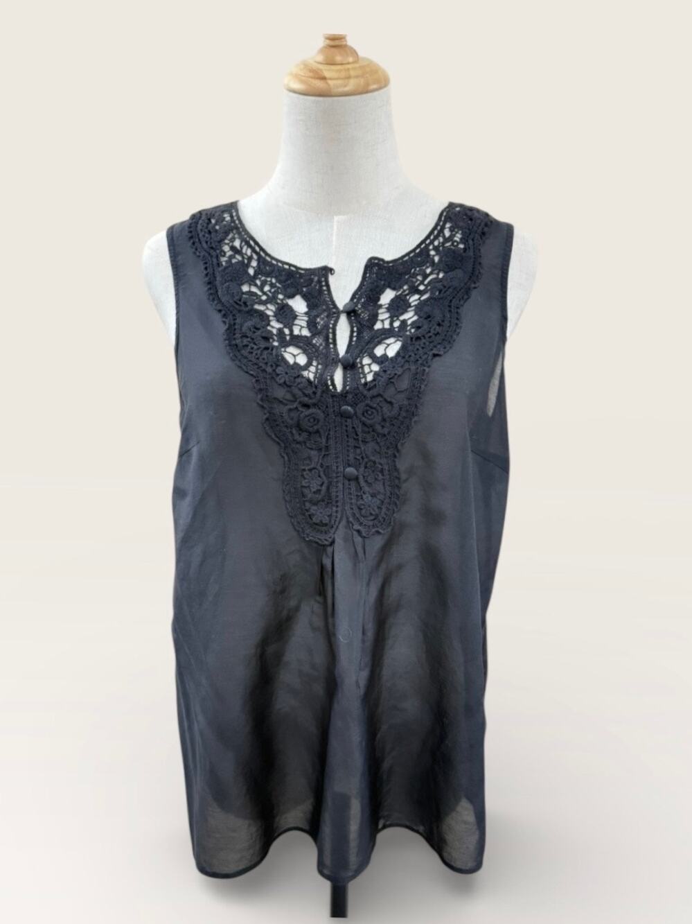 Coupe Black Silk and Crochet Tank, Size M
